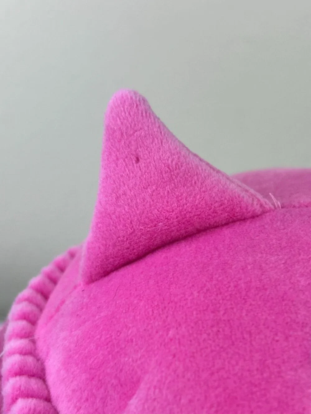 Pillowfort Mini Weighted Cat Macaron Cookie Plush Comfort Stuffed Animal 1lb 4oz